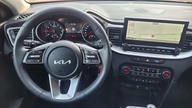 Kia Ceed Sportswagon Gold SW 1.5*Navi*Shzg*Lhzg*PDC*Cam*16Zoll*ACA* 