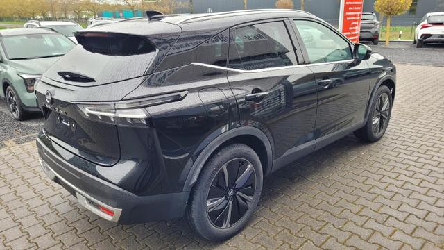 Nissan Qashqai Tekna 4x4 4x4*Navi*LED*PDach*Leder*Shzg*BFS* 