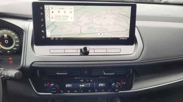 Nissan Qashqai Tekna 4x4 4x4*Navi*LED*PDach*Leder*Shzg*BFS* 