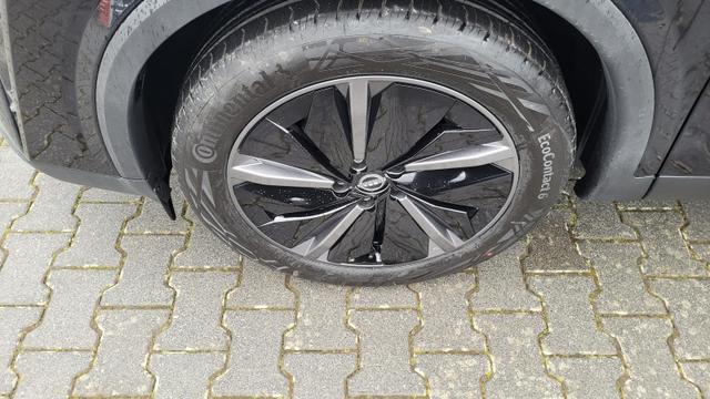 Nissan Qashqai Tekna 4x4 4x4*Navi*LED*PDach*Leder*Shzg*BFS* 