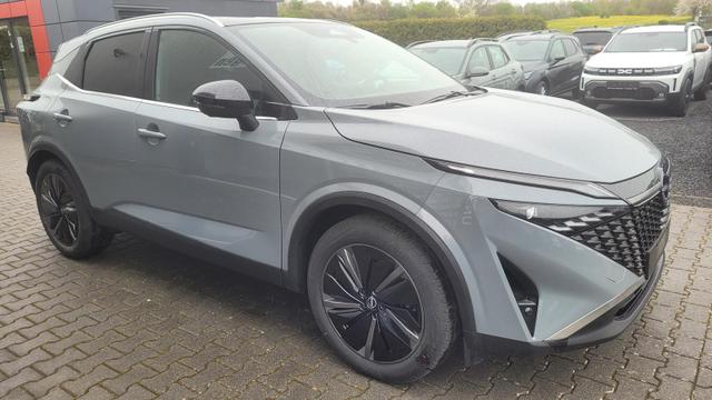 Nissan Qashqai Tekna 4x4 4x4*Navi*LED*PDach*Leder*Shzg*BFS* 