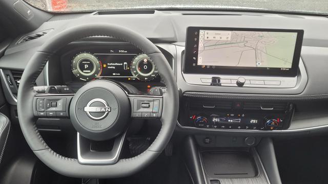 Nissan Qashqai Tekna 4x4 4x4*Navi*LED*PDach*Leder*Shzg*BFS* 