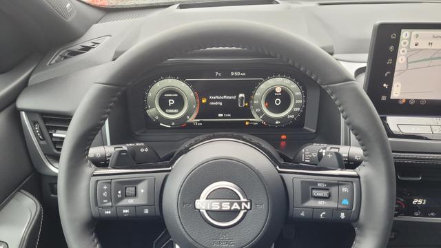 Nissan Qashqai Tekna 4x4 4x4*Navi*LED*PDach*Leder*Shzg*BFS* 