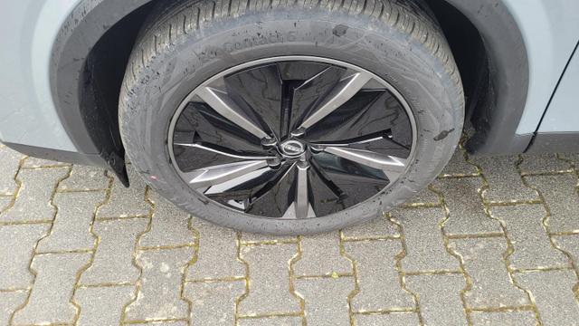 Nissan Qashqai Tekna 4x4 4x4*Navi*LED*PDach*Leder*Shzg*BFS* 