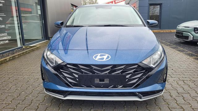 Hyundai i20 - Family Family*Navi*Shzg*Lhzg*PDC*Cam*16Zoll*ACA*