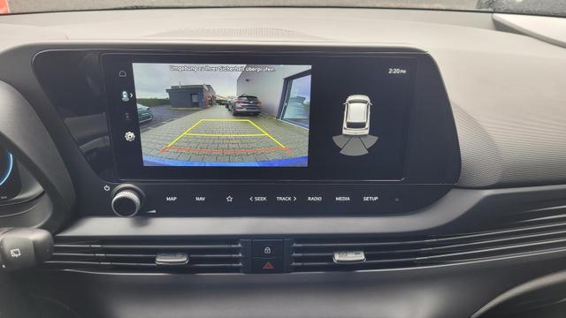 Hyundai i20 Family Family*Navi*Shzg*Lhzg*PDC*Cam*16Zoll*ACA* 