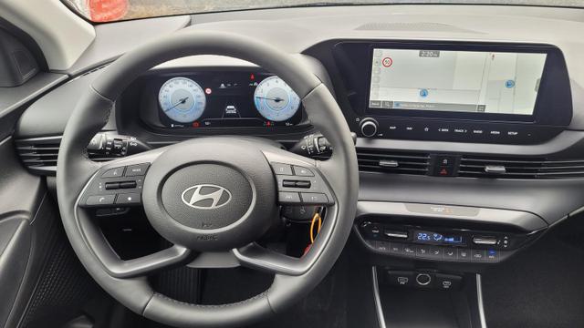 Hyundai i20 Family Family*Navi*Shzg*Lhzg*PDC*Cam*16Zoll*ACA* 