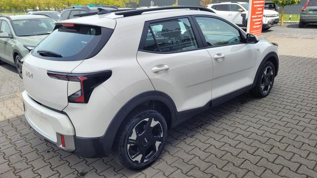 Kia Stonic Silver AT*Navi*Shzg*Lhzg*PDCv+h*Cam*16Zoll*LED 