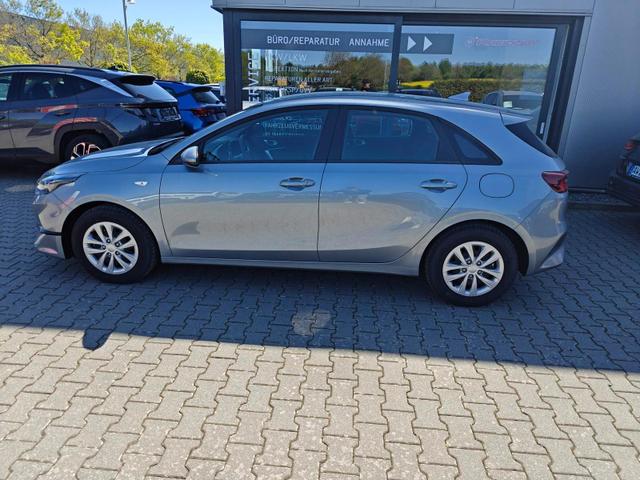 Kia Ceed SPIN 1.5 T-GDI AT Kamera*Sitzheizung*APP*Navi 