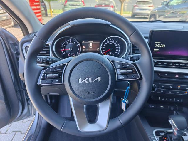 Kia Ceed SPIN 1.5 T-GDI AT Kamera*Sitzheizung*APP*Navi 