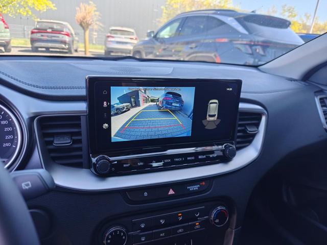 Kia Ceed SPIN 1.5 T-GDI AT Kamera*Sitzheizung*APP*Navi 