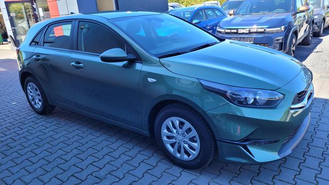 Kia Ceed SPIN 1.5 T-GDI AT Kamera*Sitzheizung*APP*Navi 