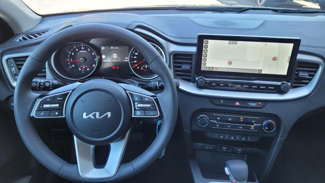 Kia Ceed SPIN 1.5 T-GDI AT Kamera*Sitzheizung*APP*Navi 