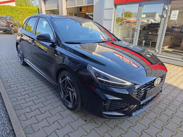 Hyundai i30 N Line HB AT N-Line*LED*Navi*Shzg*PDC*Cam*ACC*18* 