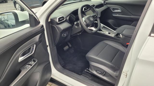 MG ZS 1.5 Hybrid+ 145 kW Luxury AT Luxury+Navi+SHZ+Kamera+ACA+18 
