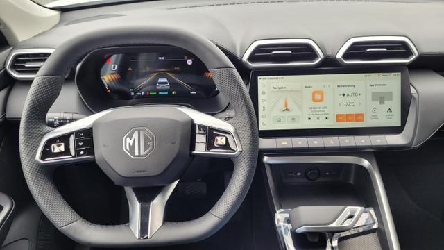 MG ZS 1.5 Hybrid+ 145 kW Luxury AT Luxury+Navi+SHZ+Kamera+ACA+18 