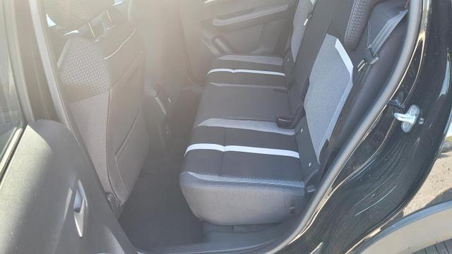 Opel Frontera Ultimate 1.2 107 kW Ultimate*7Sitze*LED*Navi*Shzg*PDC*Cam* 