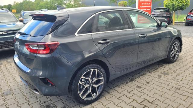 Kia Ceed Gold 1.5 AT*LED*Navi*Shzg*Lhzg*PDC*Cam*17Zoll* 