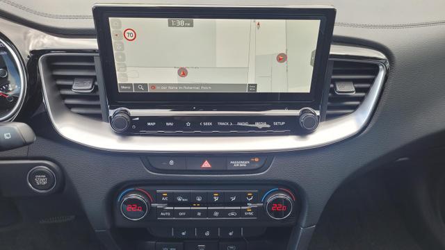 Kia Ceed Gold 1.5 AT*LED*Navi*Shzg*Lhzg*PDC*Cam*17Zoll* 