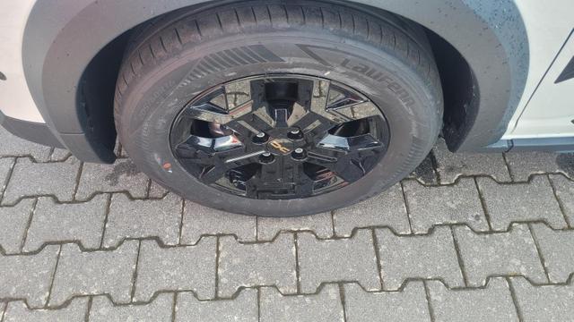 Dacia Sandero Stepway Extreme Step 2026 Drive&Tech&Winter-Pack 