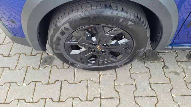 Dacia Sandero Stepway Extreme Step 2026 Drive&Tech&Winter-Pack 