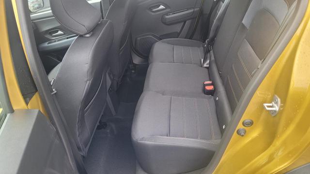 Dacia Sandero Stepway Expression Step 2026 TCe110 Winter Paket 