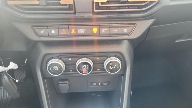 Dacia Sandero Stepway Expression Step 2026 TCe110 Winter Paket 