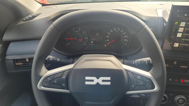 Dacia Sandero Stepway Expression Step 2026 TCe110 Winter Paket 