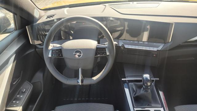 Opel Astra Edition Edition*LED*Navi*Shzg*Lhzg*PDC*Cam*17Zoll* 