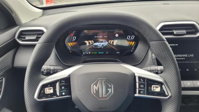 MG ZS 1.5 Hybrid+ 145 kW Luxury AT Luxury+Navi+SHZ+Kamera+ACA+18 
