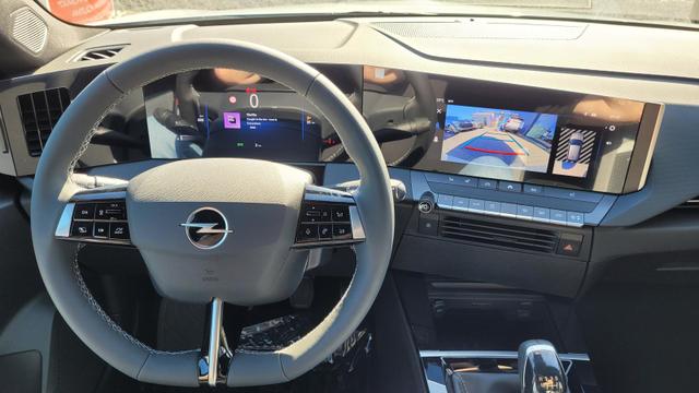 Opel Astra Edition Edition*LED*Navi*Shzg*Lhzg*PDC*Cam*17Zoll* 