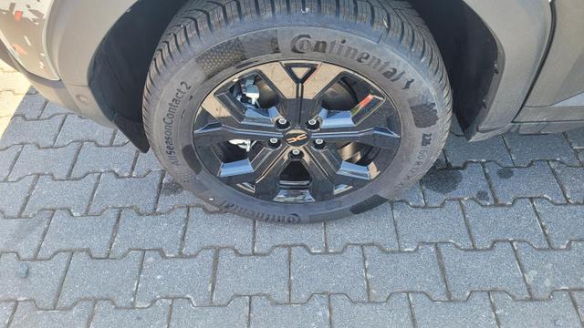 Dacia Duster Spirit of Sand Hybrid-G 4x4 Sand*1of500* 