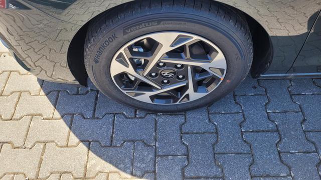 Hyundai i30 Kombi GO SW 1.6 GO*Navi*LED*Shzg*Lhzg*PDC*Cam*16Zoll* 