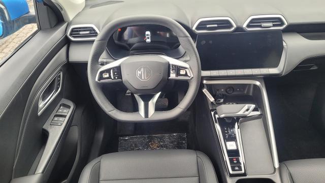 MG ZS 1.5 Hybrid+ 145 kW Luxury AT Luxury+Navi+SHZ+Kamera+ACA+18 