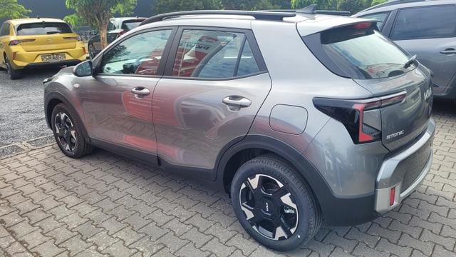 Kia Stonic Silver AT*Navi*Shzg*Lhzg*PDCv+h*Cam*16Zoll*LED 