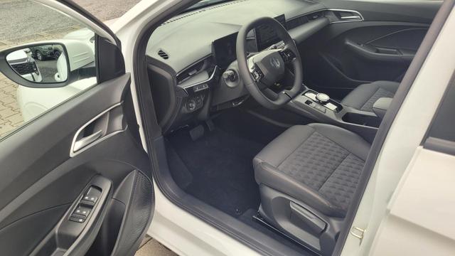 MG MG3 1.5 Hybrid+ 143 kW Luxury Luxury*LED*Navi*Shzg*Lhzg*PDC*360Cam*ACC*16" 