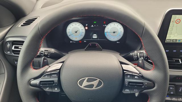 Hyundai i30 N Line MJ26 AT*LED*Navi*Shzg*PDC*Cam*18Zoll 