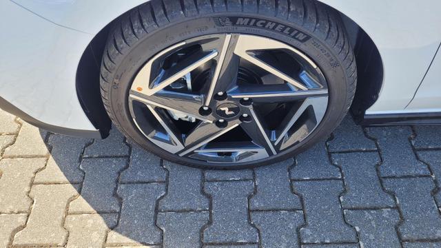 Hyundai i30 Kombi N-Line SW 1.6 N-Line*Navi*LED*Shzg*PDC*Cam*18" 