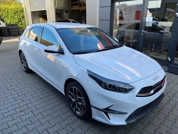 Kia Ceed - Gold Gold*LED*Navi*Shzg*Lhzg*PDC*Cam*17Zoll*