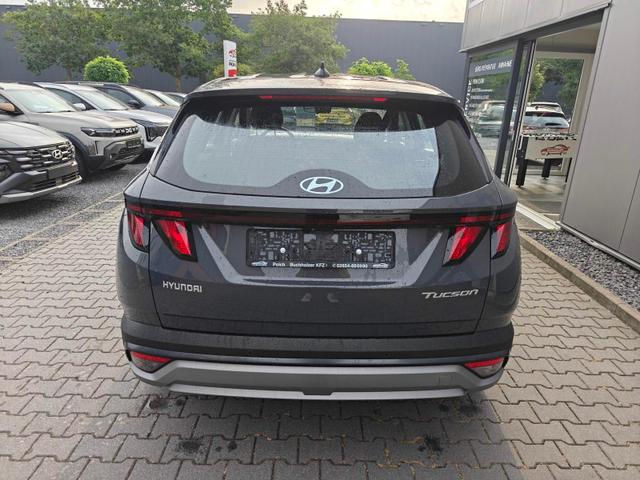 Hyundai TUCSON Select 2WD 1.6 DCT NAVI+KAMERA+ACA+SHZ+SMARTKEY 