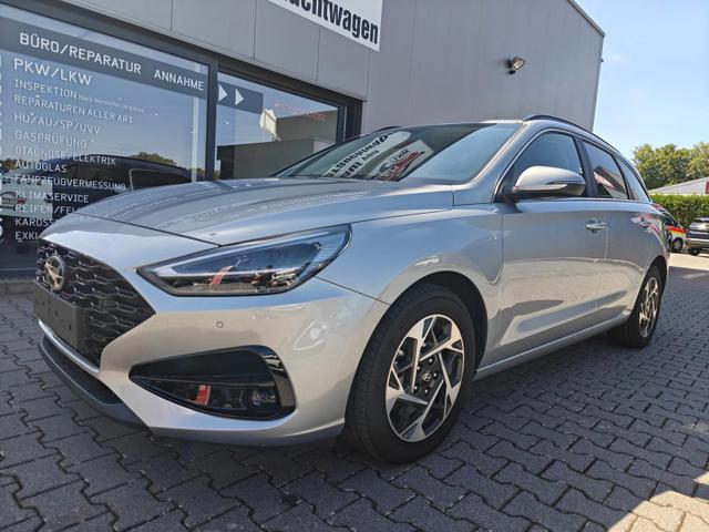 Hyundai i30 Kombi - Style SW 1.6 Style*Navi*LED*Shzg*Lhzg*TOT*Cam*ACC