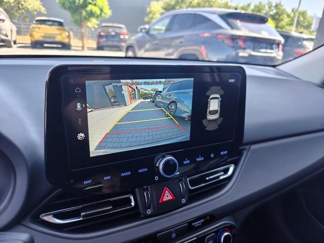 Hyundai i30 Kombi Style SW 1.6 Style*Navi*LED*Shzg*Lhzg*TOT*Cam*ACC 