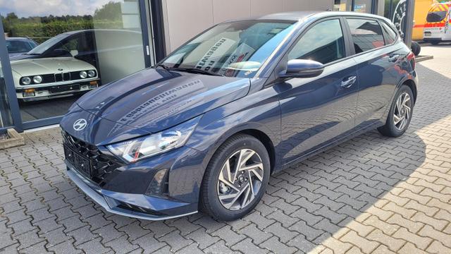 Hyundai i20 - Family Family*Navi*Shzg*Lhzg*PDC*Cam*16Zoll*ACA*