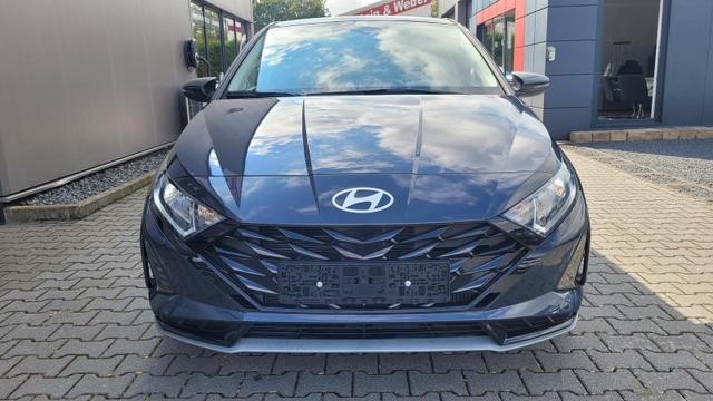Hyundai i20 Family Family*Navi*Shzg*Lhzg*PDC*Cam*16Zoll*ACA* 