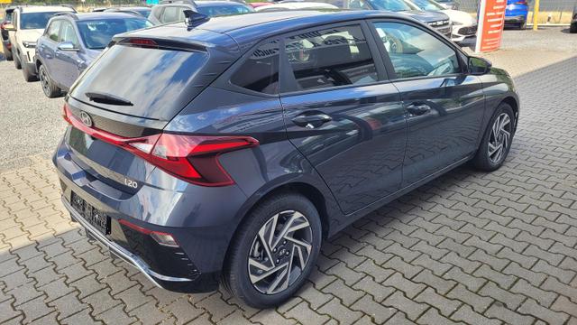 Hyundai i20 Family Family*Navi*Shzg*Lhzg*PDC*Cam*16Zoll*ACA* 