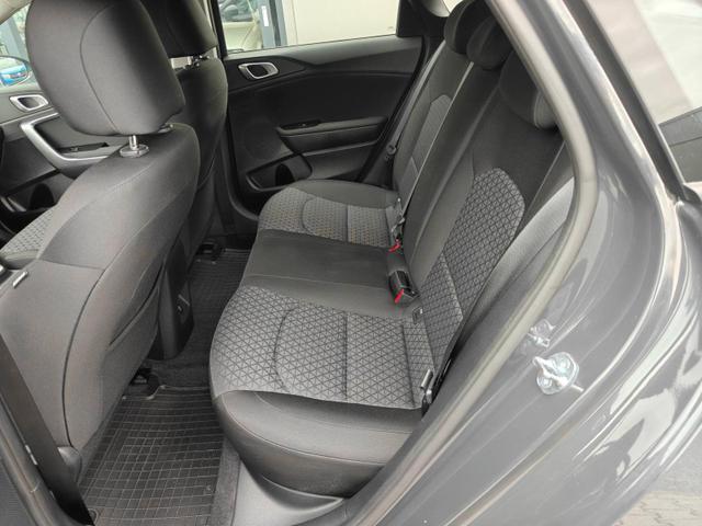 Kia Ceed Spin 1.5 T-GDI AT Kamera*Sitzheizung*APP*Navi 