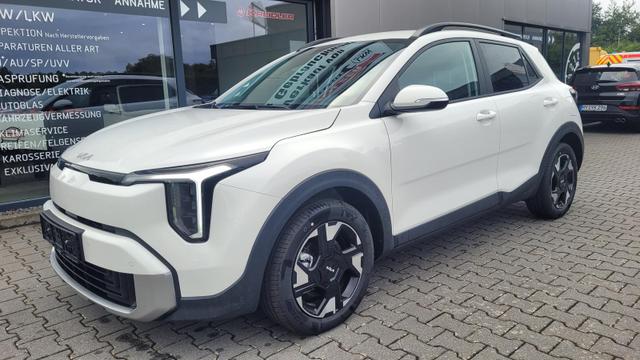 Kia Stonic - Silver AT*Navi*Shzg*Lhzg*PDCv+h*Cam*16Zoll*LED