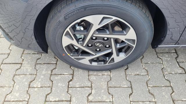 Hyundai i30 Kombi GO SW 1.6 GO*Navi*LED*Shzg*Lhzg*PDC*Cam*16Zoll* 