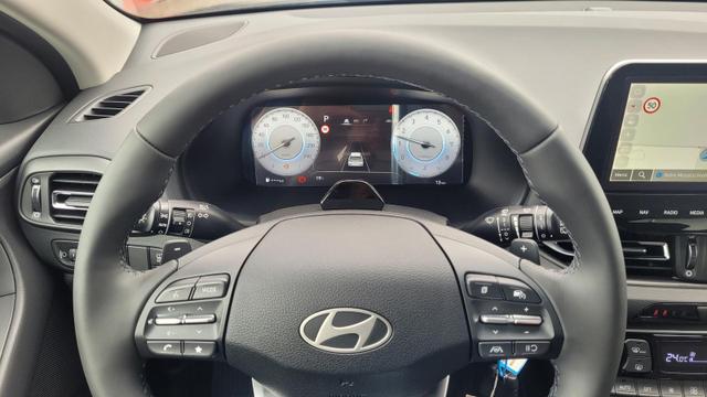 Hyundai i30 Kombi GO SW 1.6 GO*Navi*LED*Shzg*Lhzg*PDC*Cam*16Zoll* 