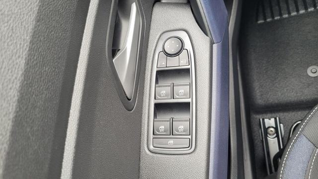 Dacia Duster Expressiom LPG 120 PS AT | Carplay Sitz+Lnkrdheiz. 